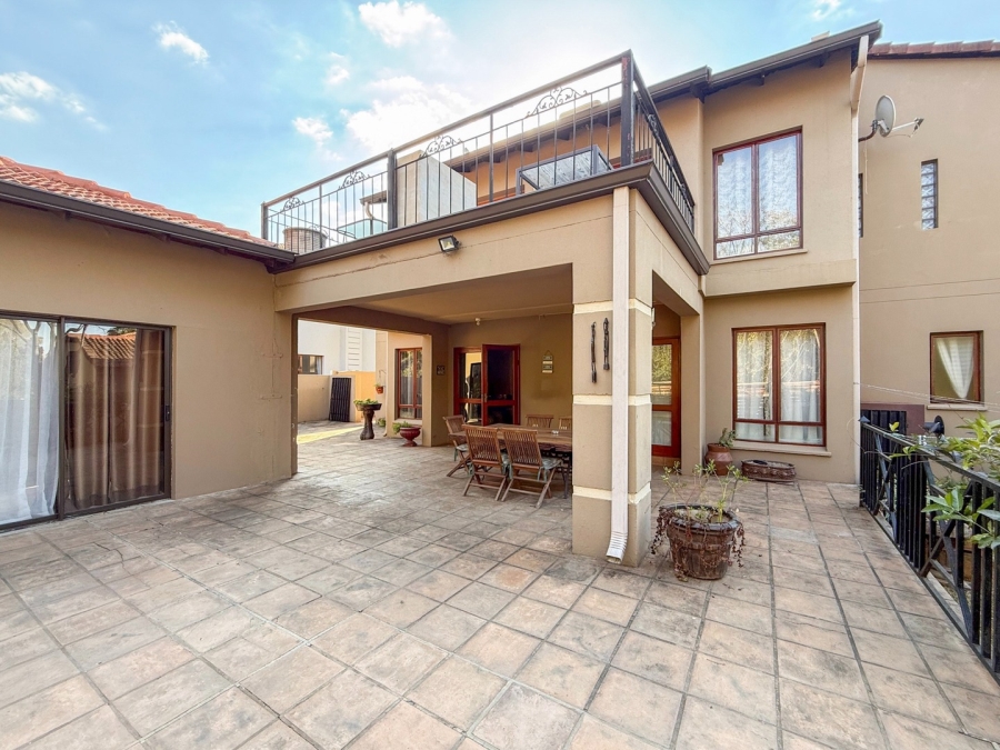 4 Bedroom Property for Sale in Eagles Landing North West